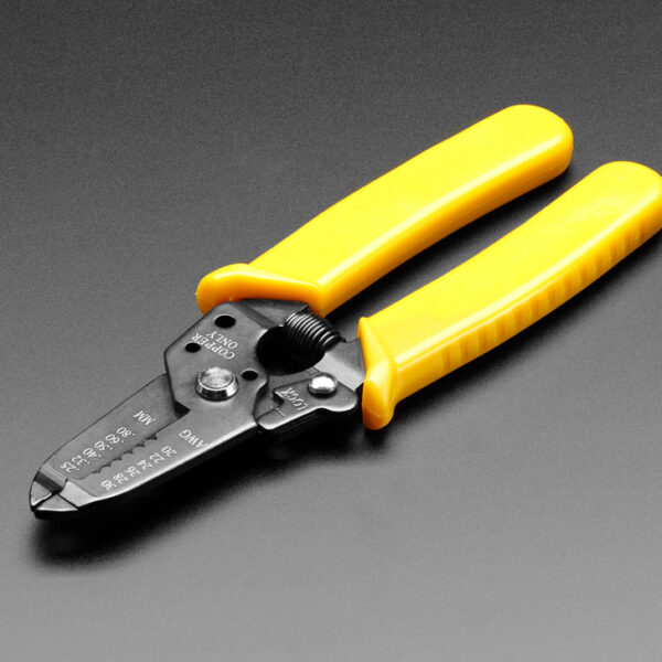 Multi-size wire stripper & cutter SKU: ADA147